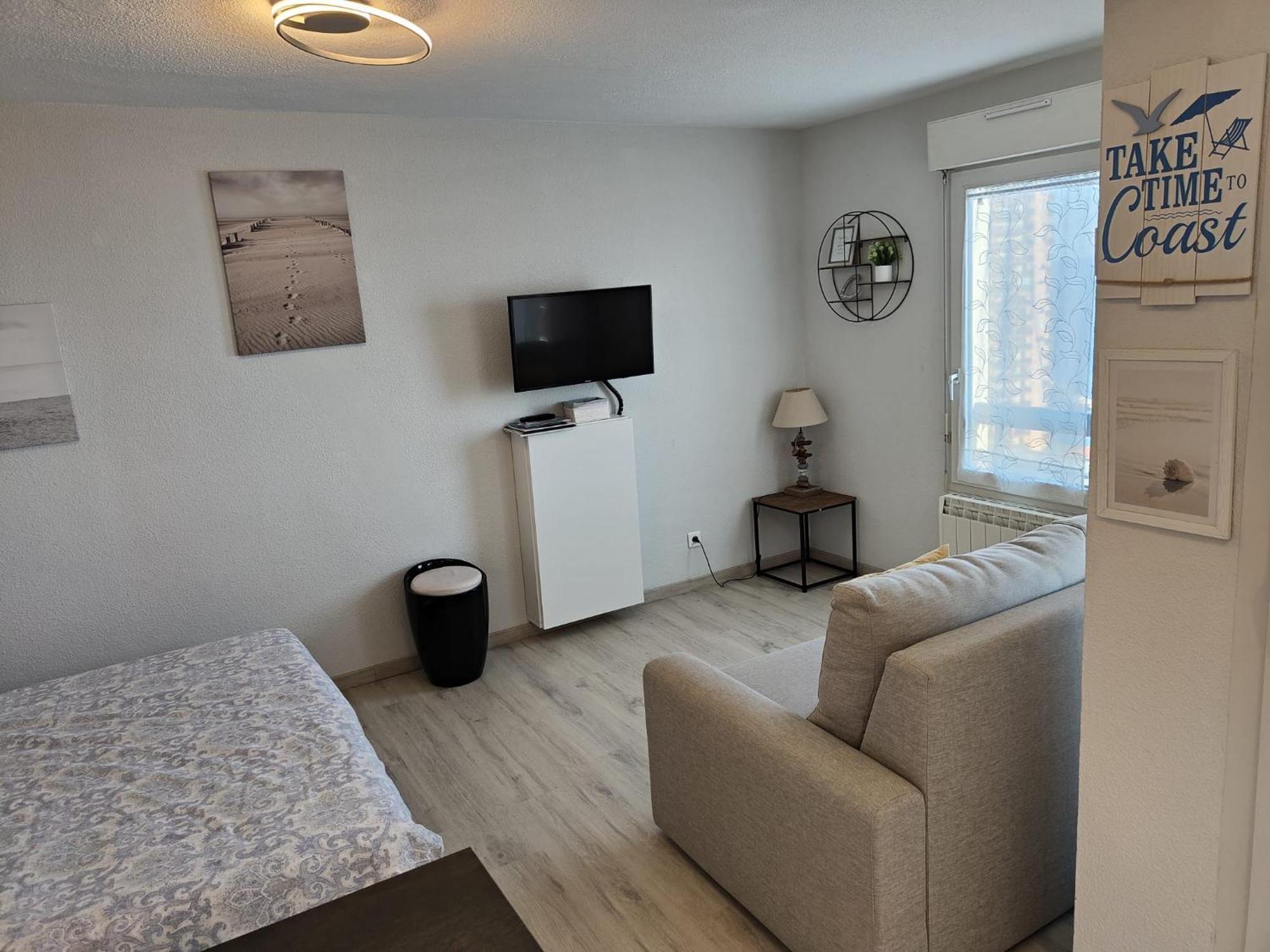 Monte Carlo Luxury Holidays Sea View Бюсолей Екстериор снимка